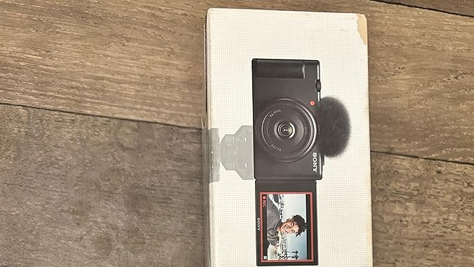v2ds様 ZV-1 SONY VLOGCAM Dodd Camera - Capture the world the way you want with the ZV
